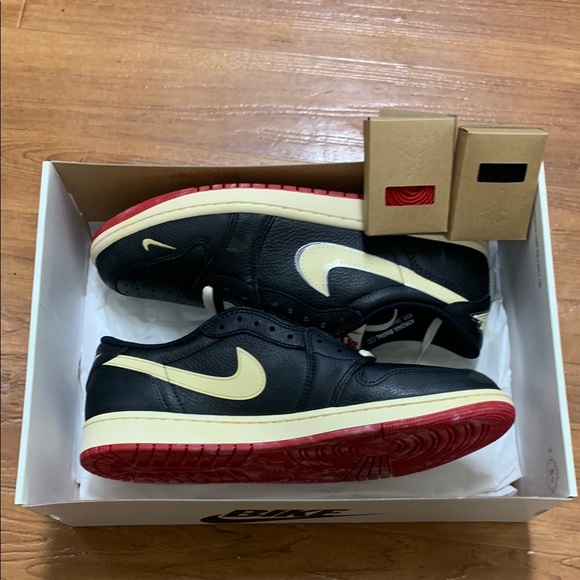 NWT Air Jordan 1 Low Nigel Silvester “Better With Time”
Sneakers - Picture 2 of 4